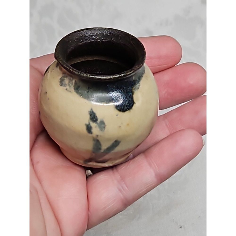 Vintage Art & Crafts Pottery Vase Miniature 2" Abstract Flower Blue